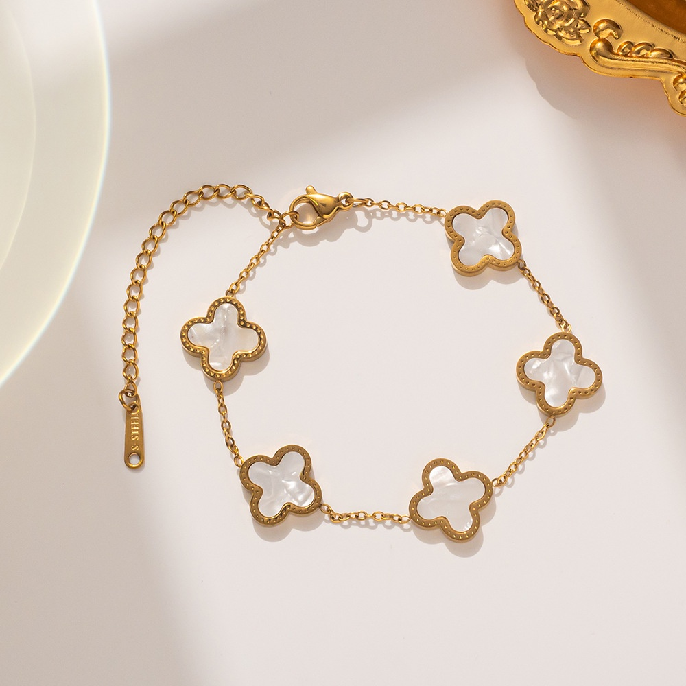 Pulseira Trevo Banhada A Ouro 18K Em Aço Inoxidável