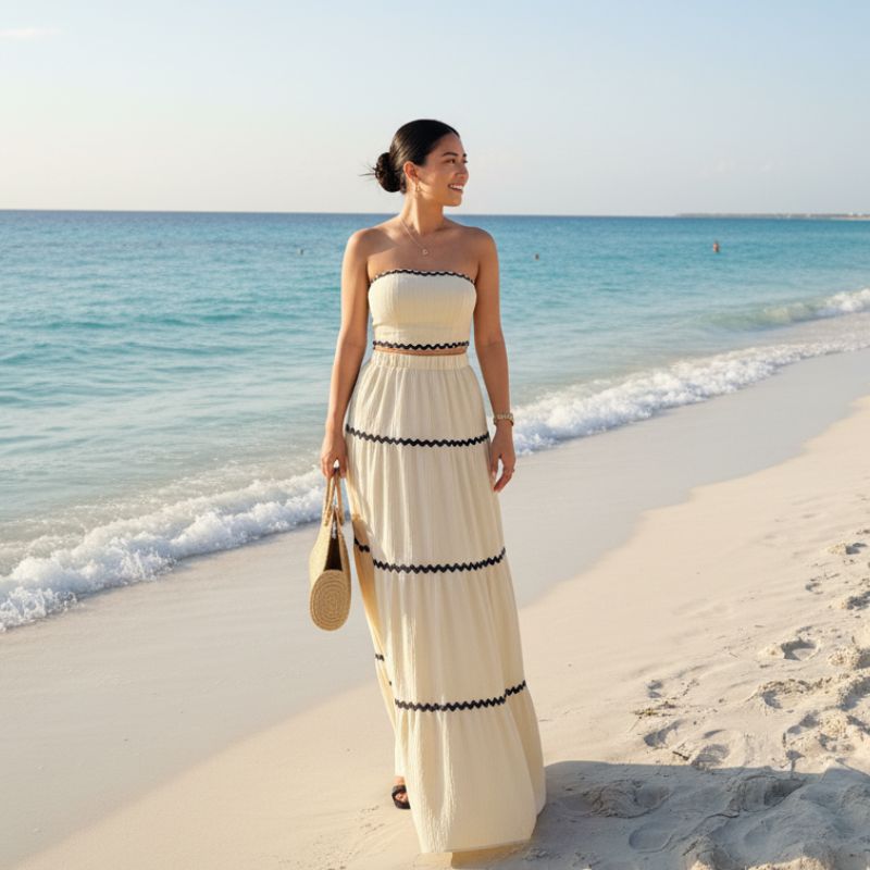 Conjunto Feminino Longo Tomara que Caia Bege com Detalhes Pretos