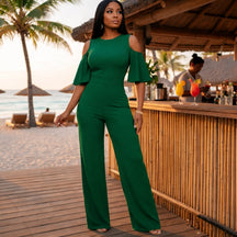 Macacão feminino longo elegante com ombros vazados e mangas fluídas para festar e madrinha de casamento