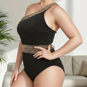 maiô plus size de lado