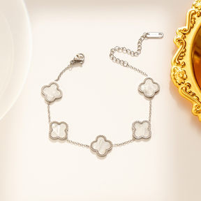Pulseira Trevo Banhada A Ouro 18K Em Aço Inoxidável , Não Desbota Quando Exposta À Água