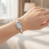 Relógio Feminino Oval Elegance Silver – Lux Glamour