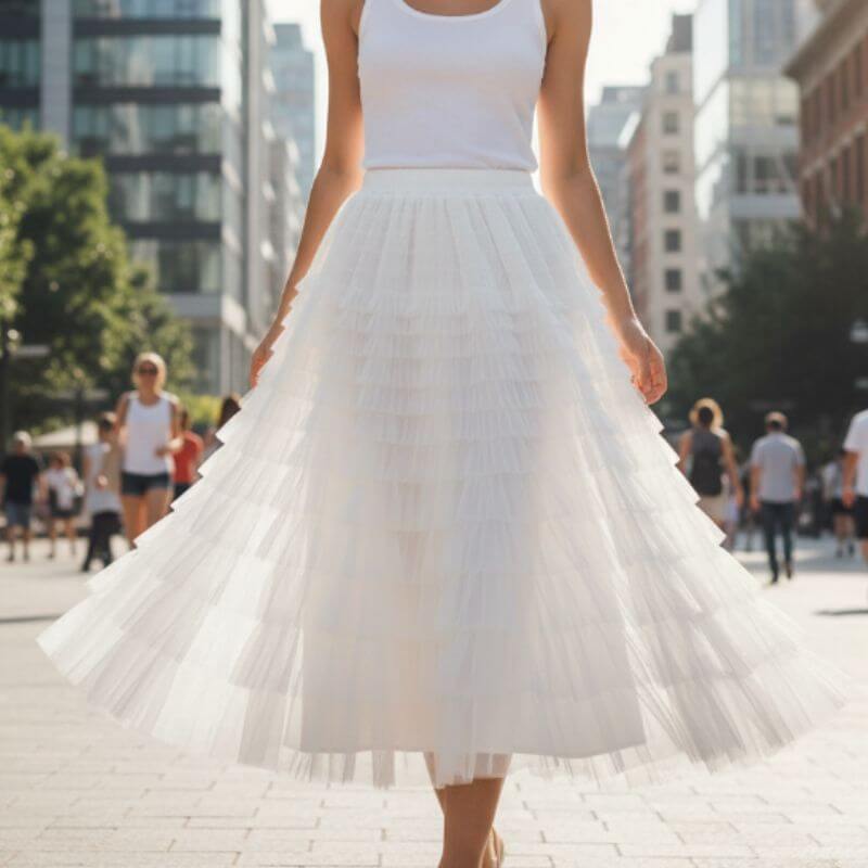 Saia Longa de Tule Branca - Delicadeza e Romantismo para Ocasiões Especiais