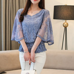 Blusa de Renda Feminina Três Quartos