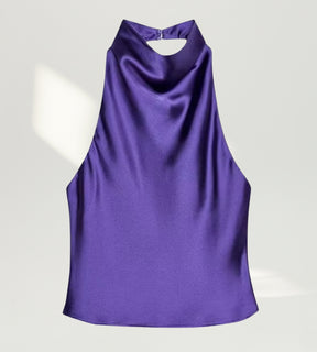 Design exclusivo da blusa Positano lilas Saybeleze com decote em aberto.