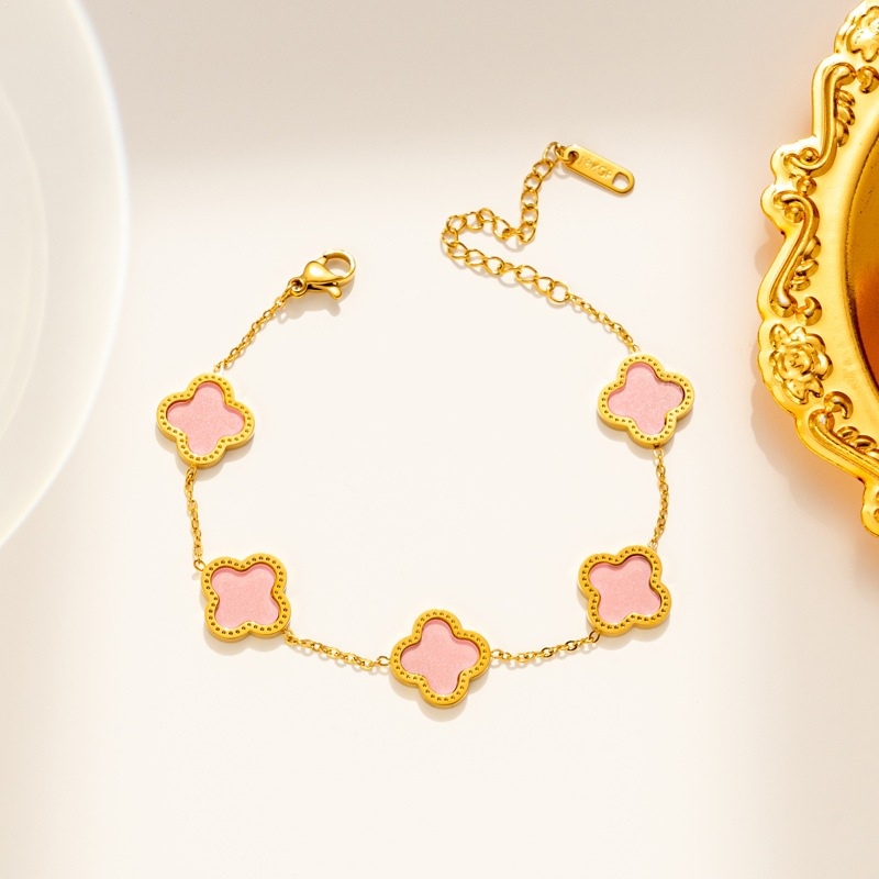 Pulseira Trevo Banhada A Ouro 18K Em Aço Inoxidável