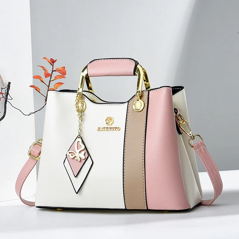 Bolsa de Mão Luxura Lysavie