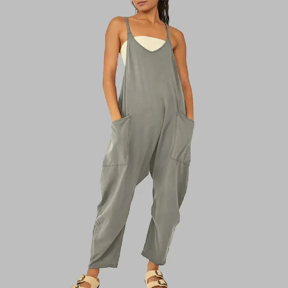 Macacão Feminino Pantacourt com Bolso