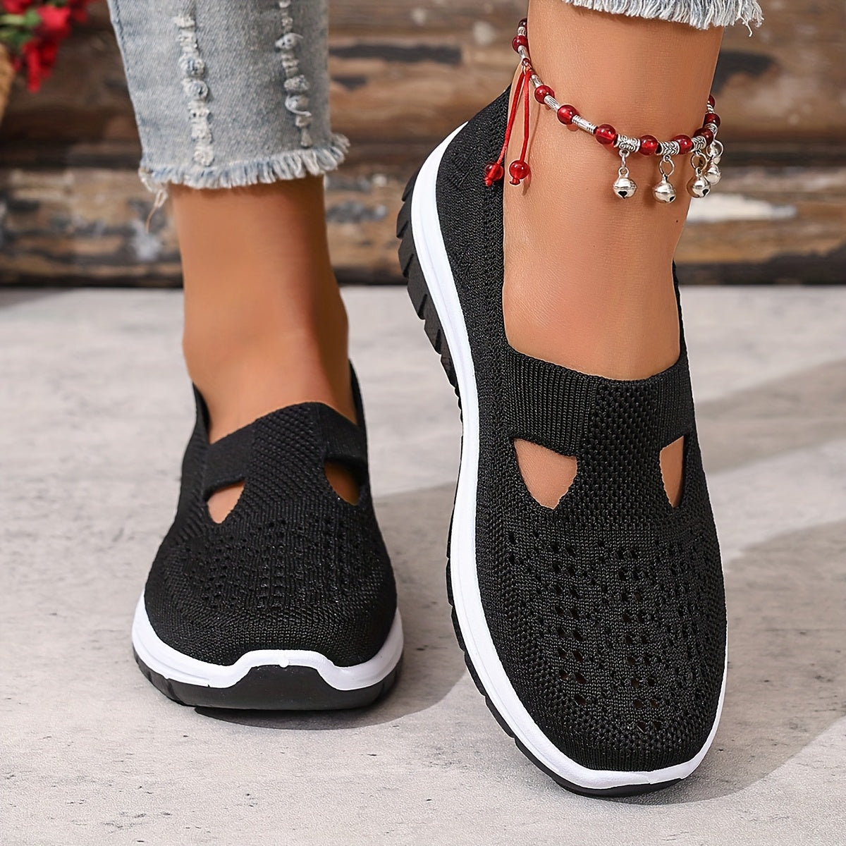 tenis-feminino-saybeleze-flexconfort-preto.jpg
